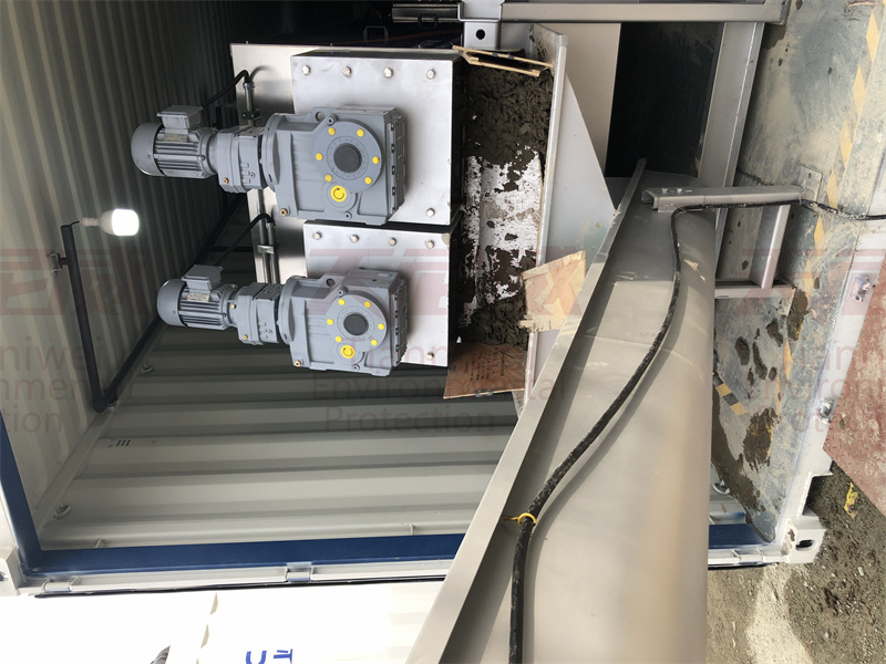 垃圾填埋場滲濾液清淤新方式-疊螺式污泥脫水機